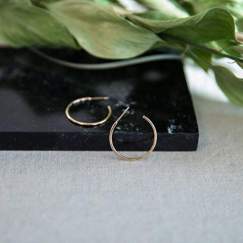 Smooth Hoop Studs 14k Gold Fill